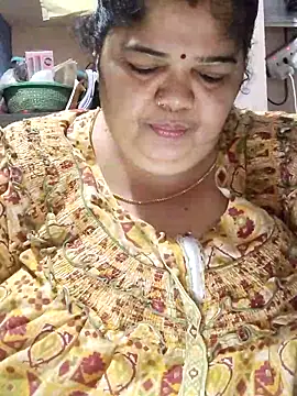 tamilthanushri 라이브 XXX 채팅