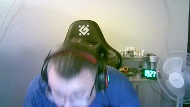 Chat XXX en directo de SirAbuser