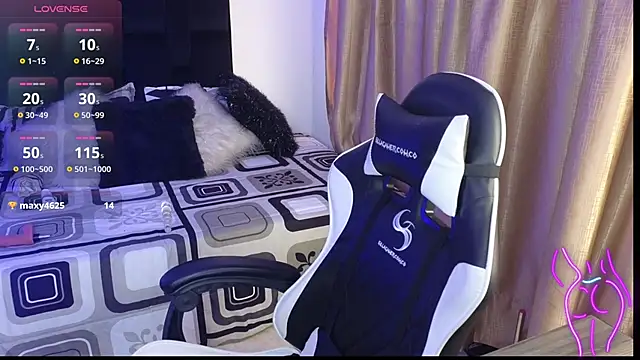 Chat +18 de Majuu__ ao vivo