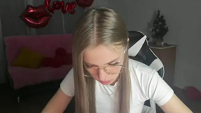 HitGyrl's Webcam Show