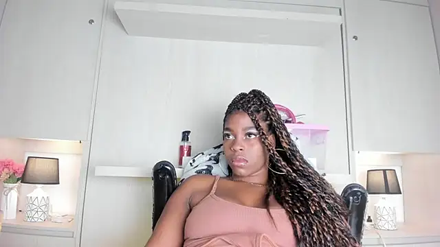 Czat XXX na żywo – MaraBaker