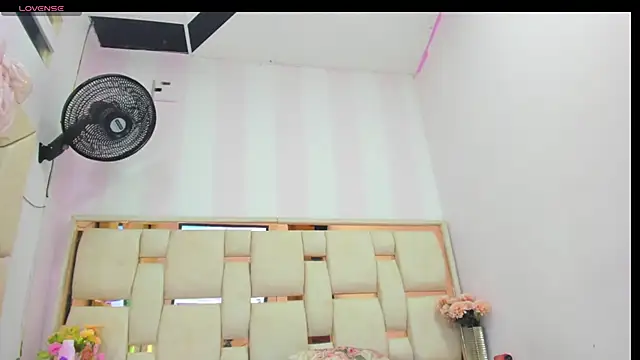 دردشة Celestesexx_ الجنسية المباشرة