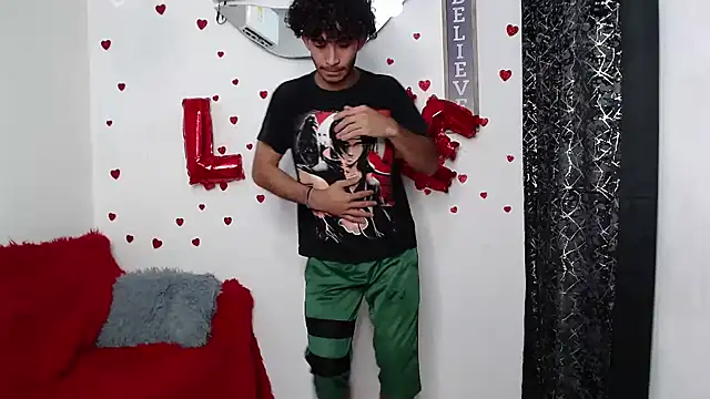 Show de Caius_fox na webcam