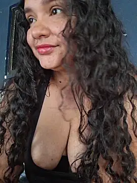 Chat +18 de blerstefan1 ao vivo