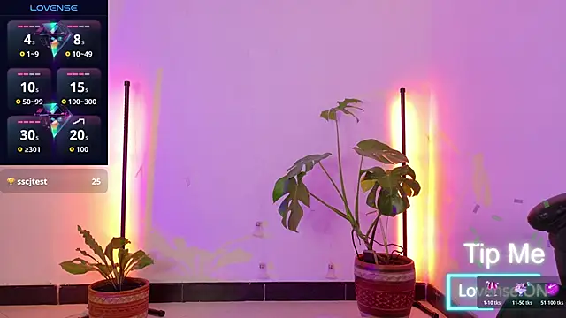 Sarasavage's Live XXX Chat