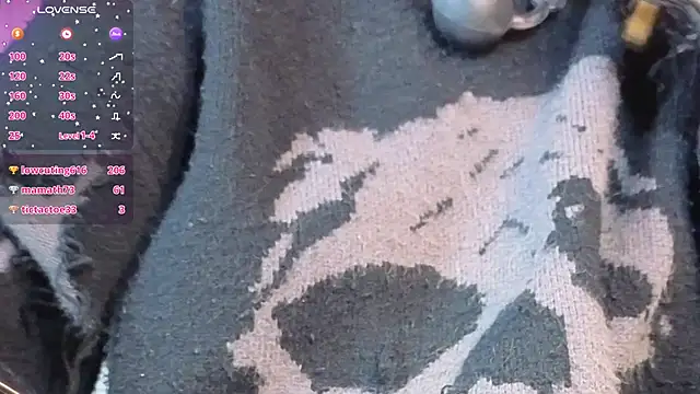 Chat XXX en directo de NinaSakura_Eup