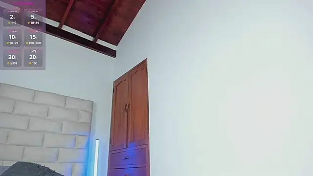 HollyGrey_ লাইভ XXX চ্যাট