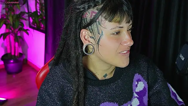 _sharlotte777 লাইভ XXX চ্যাট