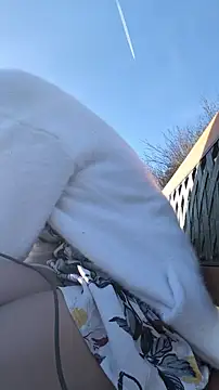 Risky_julia2330 লাইভ XXX চ্যাট