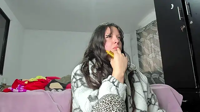 Chat XXX en directo de lacii_lost