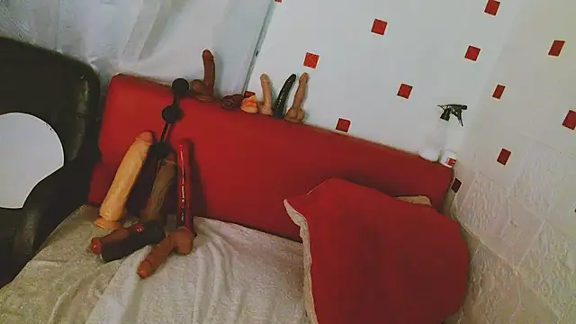 Chatroom XXX en direct de KINKYDONAXXXX