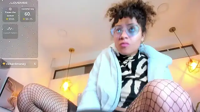 XXX chat uživo modela Hanna_Cornee_