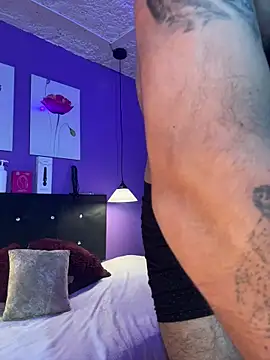 Онлайн чат XXX Karim_mansur