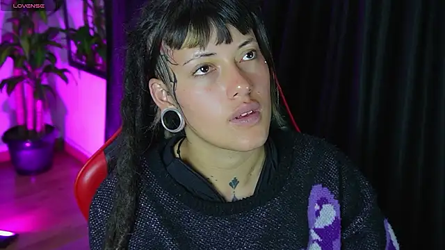 _sharlotte777's Live XXX Chat