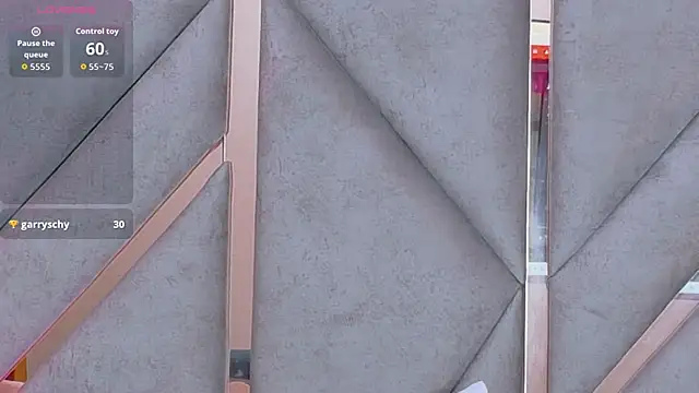 Sally-Noan Live XXX chat