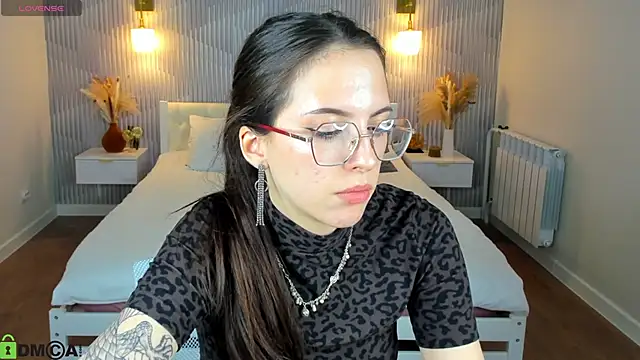 elise_robbie 现场XXX聊天