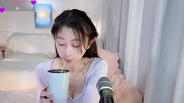 mistylana_ 现场XXX聊天