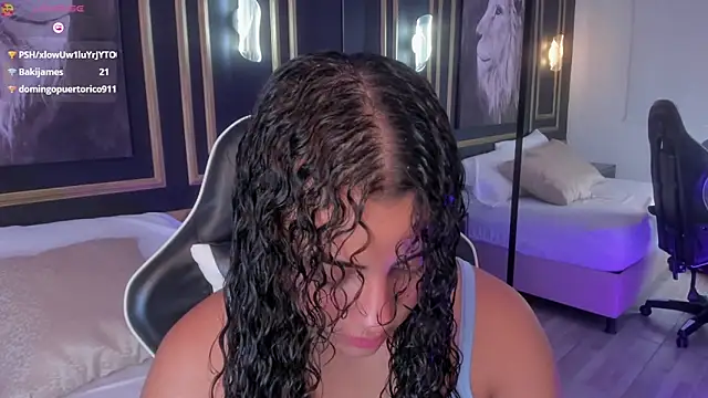 yaya23x: онлайн-секс-чат