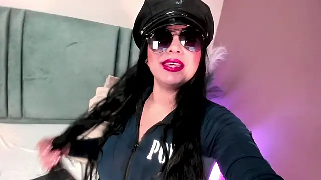 Chat +18 de SeleneLujan ao vivo