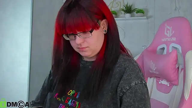 دردشة Michelle_Wilsson الجنسية المباشرة