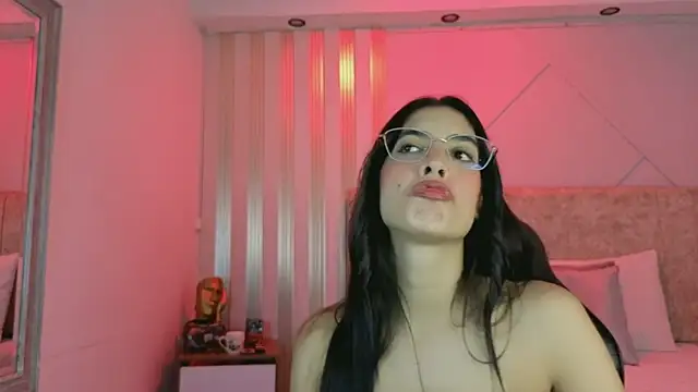 Chat +18 de j_belle_ ao vivo