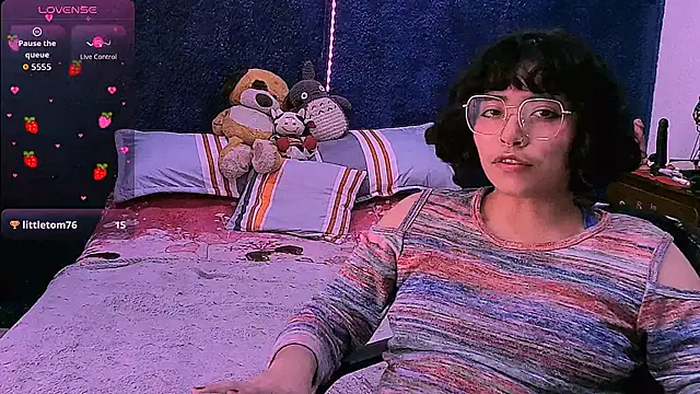 XXX chat uživo modela NinaYellow