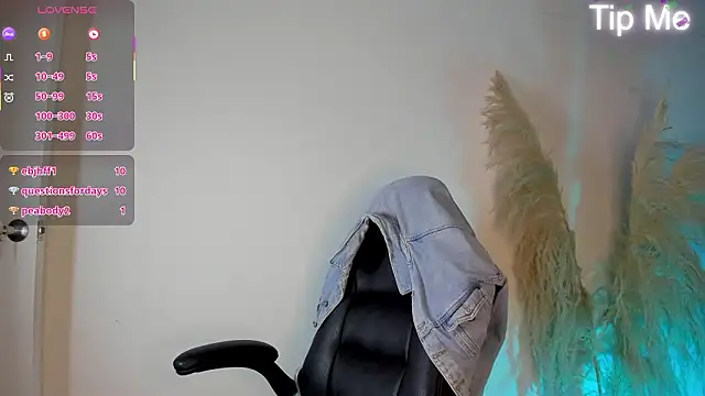 XXX chat uživo modela april_dumont