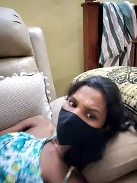 ramyasri-'s Live XXX Chat