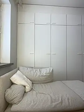 MilkyHoneyLullabies' Live XXX Chat