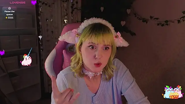 Chat +18 de Roziett_Belle ao vivo