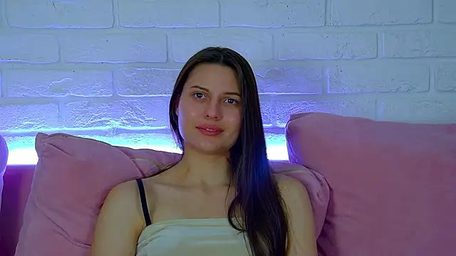 AliceVersal live XXX chat