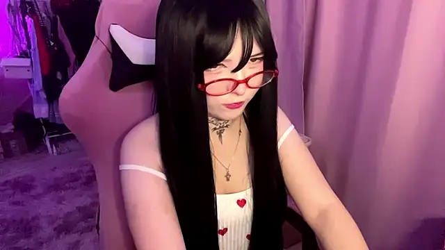 AlexaTripiのウェブカメラショー