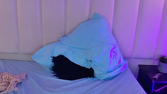 helenjoness__ 在線直播表演