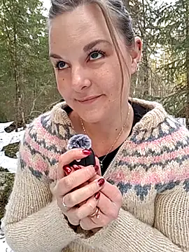 Chat +18 de SwedishJennifer ao vivo