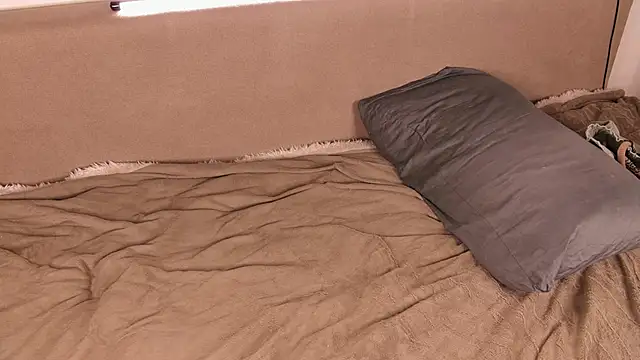 VelvetAnna Adlı Modelin Canlı XXX Sohbeti