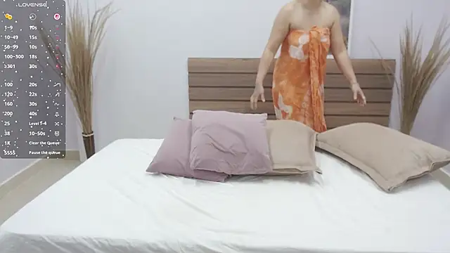 sophia_hadidn Live XXX chat