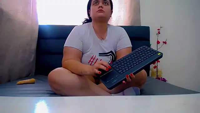 brunnette_hot: απευθείας συνομιλία ΧΧΧ