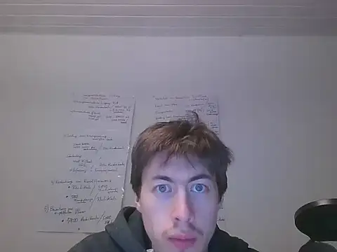 xy_monkeyBigCock: онлайн-секс-чат