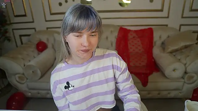 Ava_kiss054 现场XXX聊天