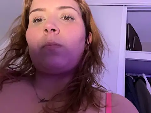 Show de MonyFetish na webcam