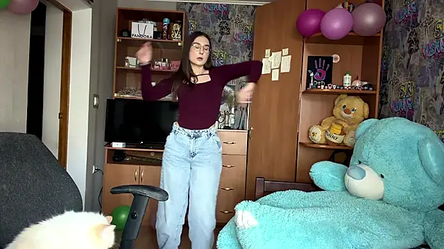 poly_princess Adlı Modelin Web Kamerası Şovu