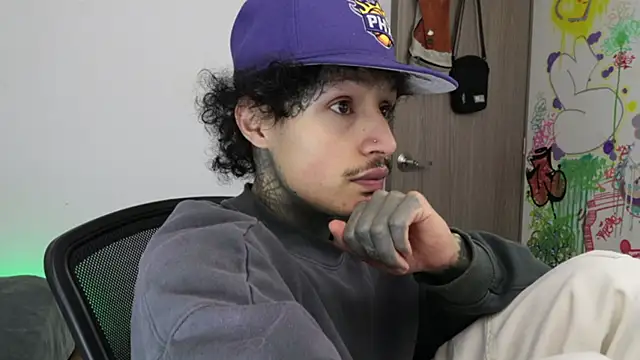 Webkamerová show trieone