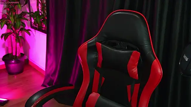 _sharlotte777 现场XXX聊天