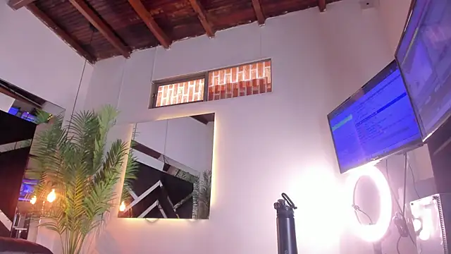 Chat XXX ao vivo de emily-fox