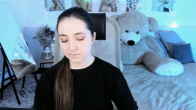 VirtuallVoyant Chat XXX live