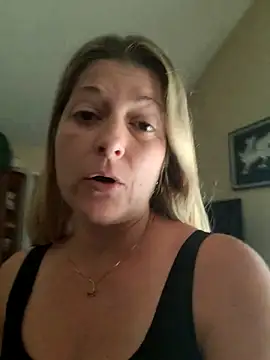 NikkiBlisss Live XXX-Chat