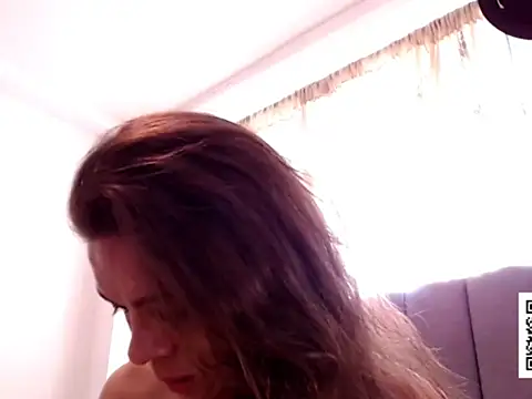 saara_johnson496 – webcam-show