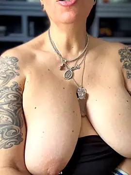 Sembang XXX Secara Langsung dieseldame1313