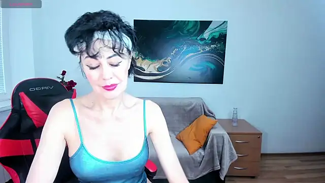 Silvia_Wallec Chat XXX in diretta