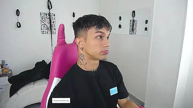 Leonard_Price Chat XXX in diretta